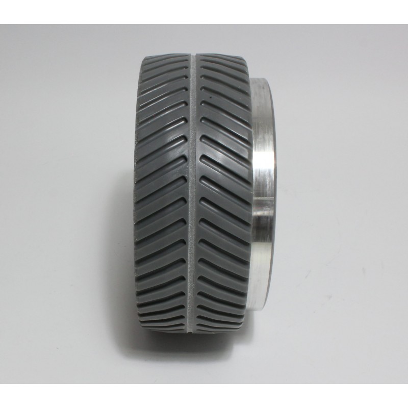 ROUE MOTRICE KARCHER  largeur bandage 9cm + 2cm déport   11cm  Diam ext 24.5 cm  Diam int 19.5 cm